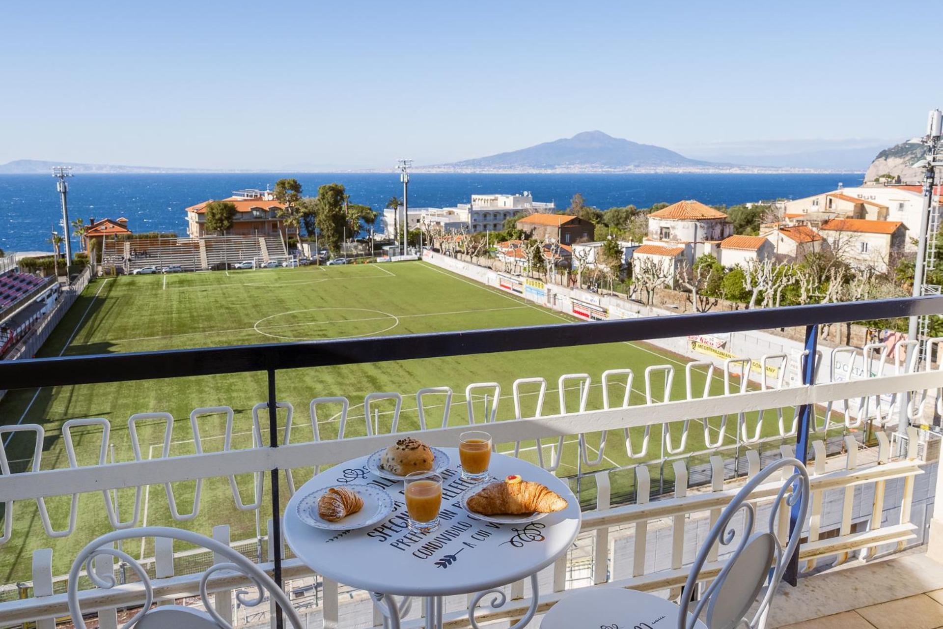 Casa Cafarelli - Bright With Stunning View Apartment