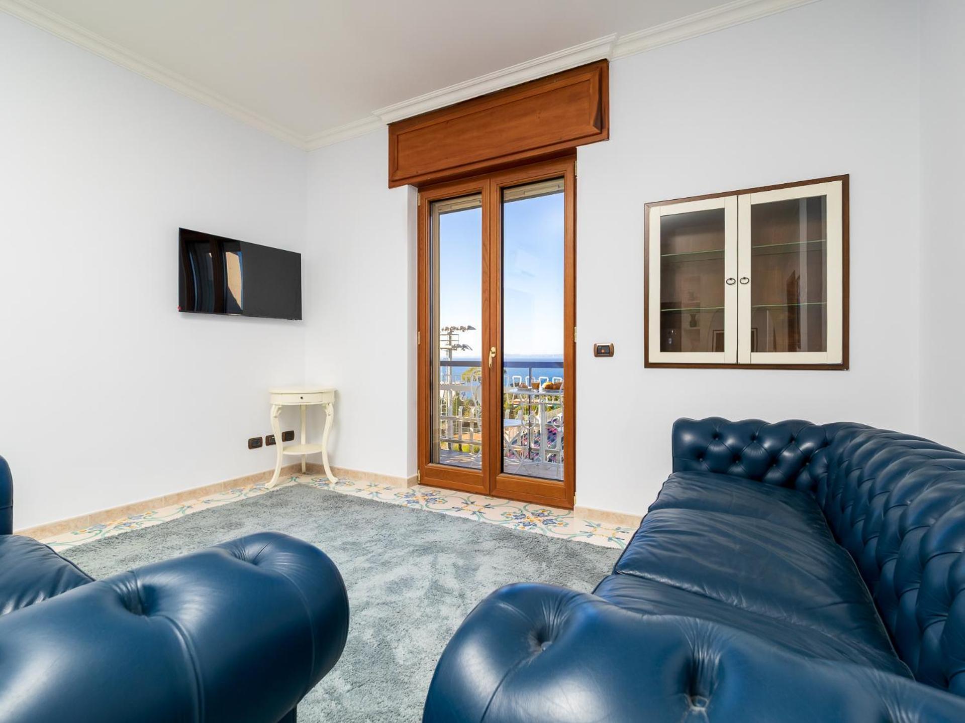 Casa Cafarelli - Bright With Stunning View *