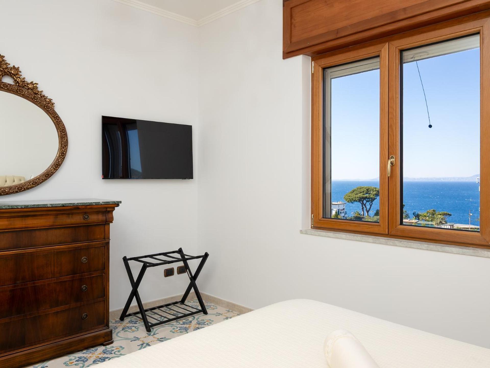 Casa Cafarelli - Bright With Stunning View Sorrento